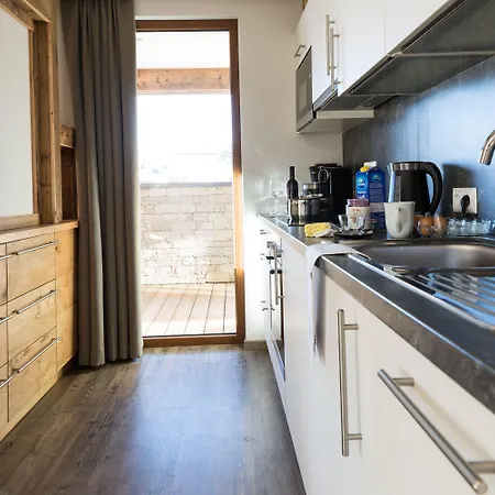 Naturlodge Ehemals Alpenlodge Alexander ラディス