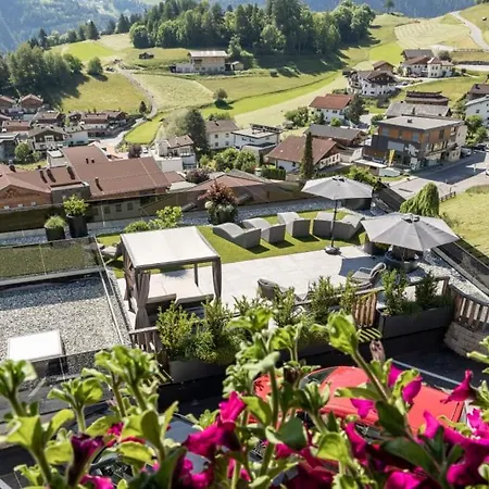 Naturlodge Ehemals Alpenlodge Alexander Apartmán Ladis